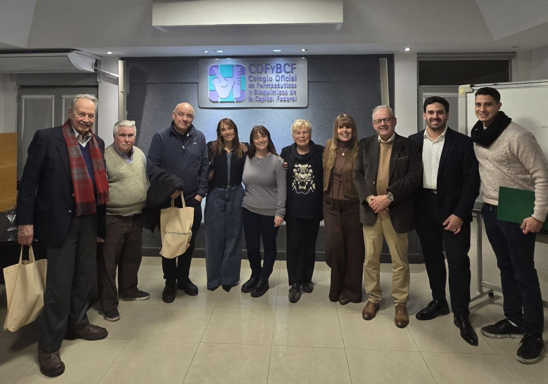 Gestión empresarial para fortalecer la farmacia comunitaria