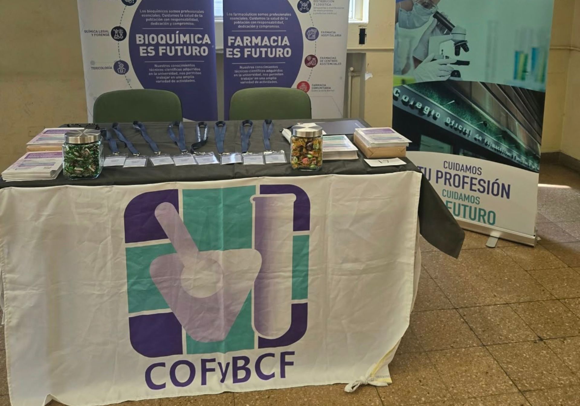 El COFyBCF en la Expo Empleo Farmacia y Bioquímica 2026